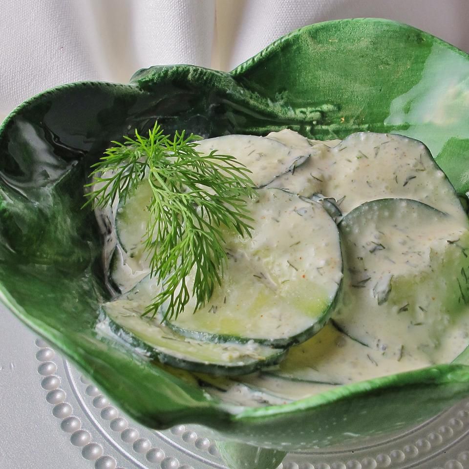 Gurkensalat (немецкий салат из огурца)