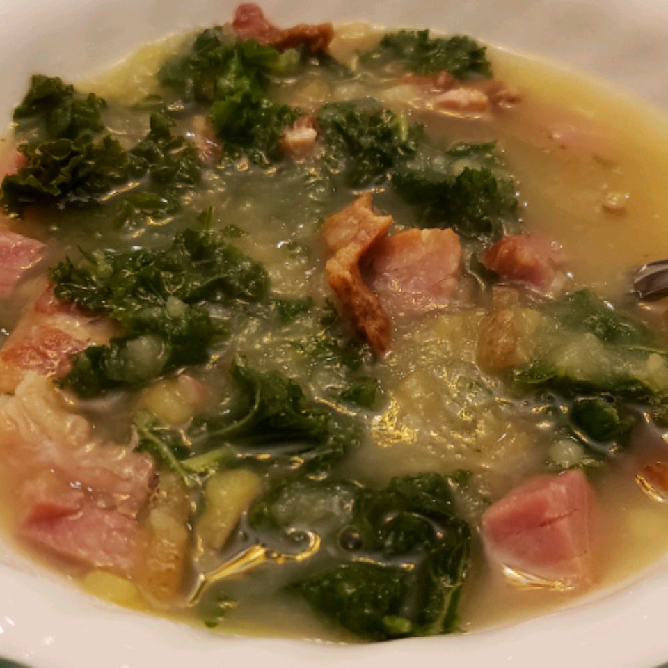 Caldo Verde (португальский зеленый суп)