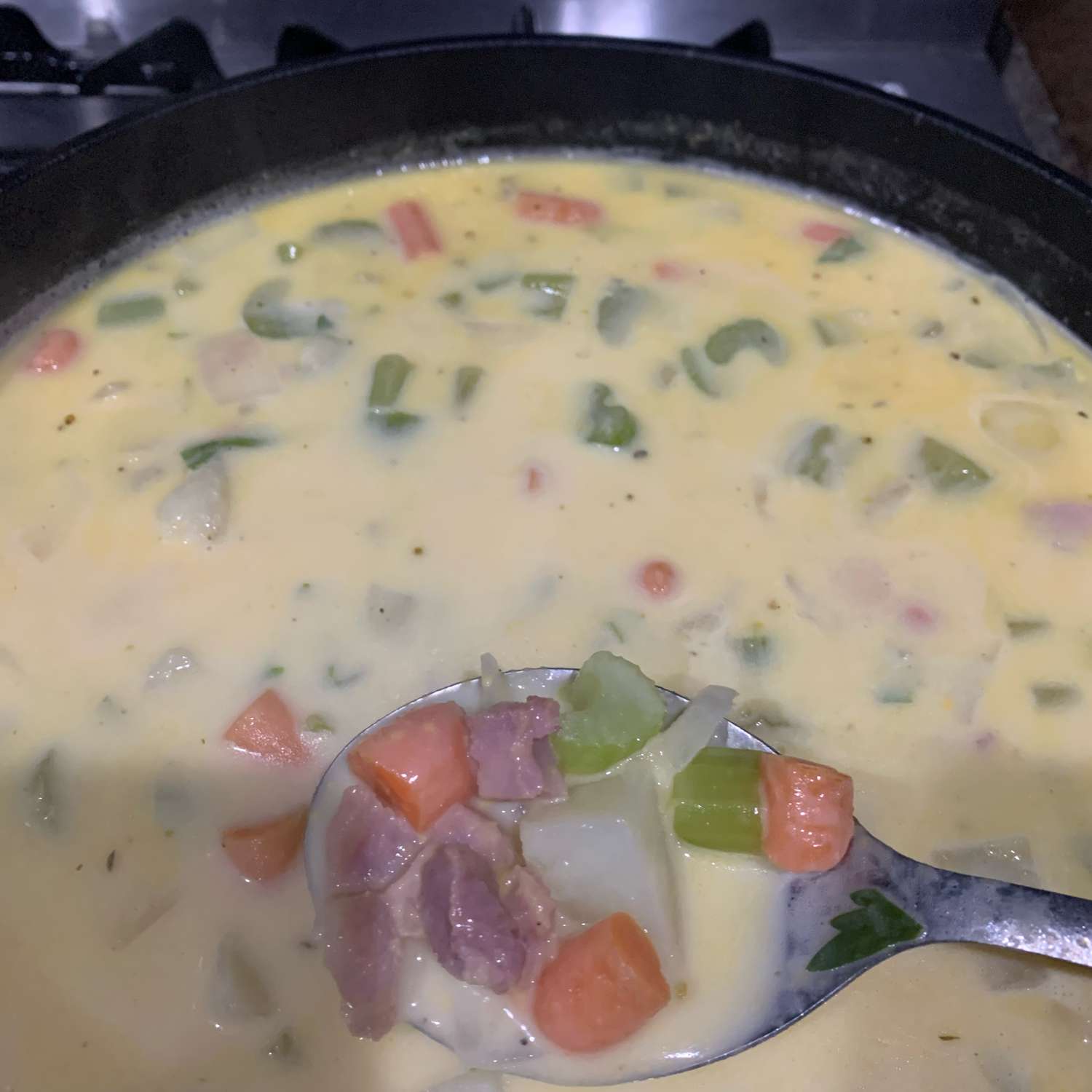 Кромкий сырный суп