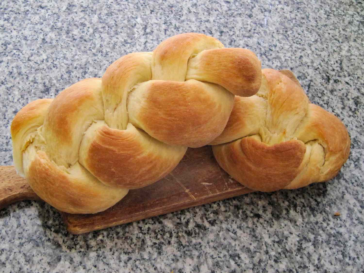 Легкий хлеб халы