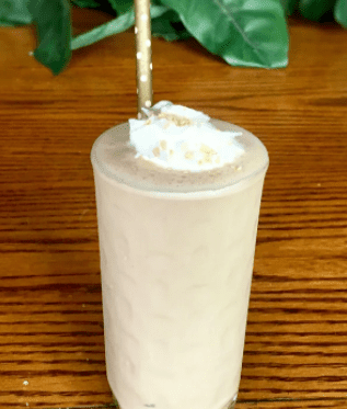 Идеальный молочный коктейль с арахисовым маслом