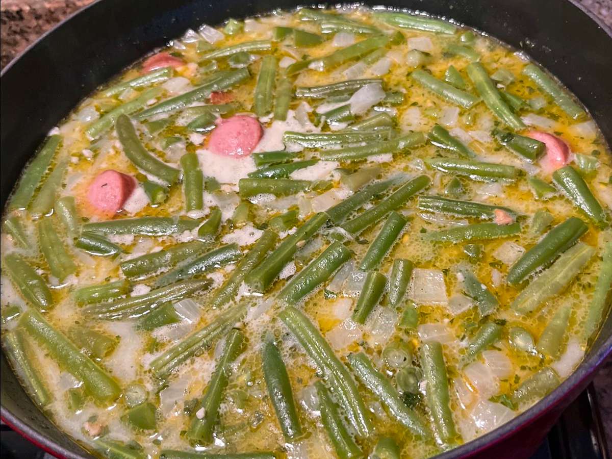 Суп зеленой фасоли