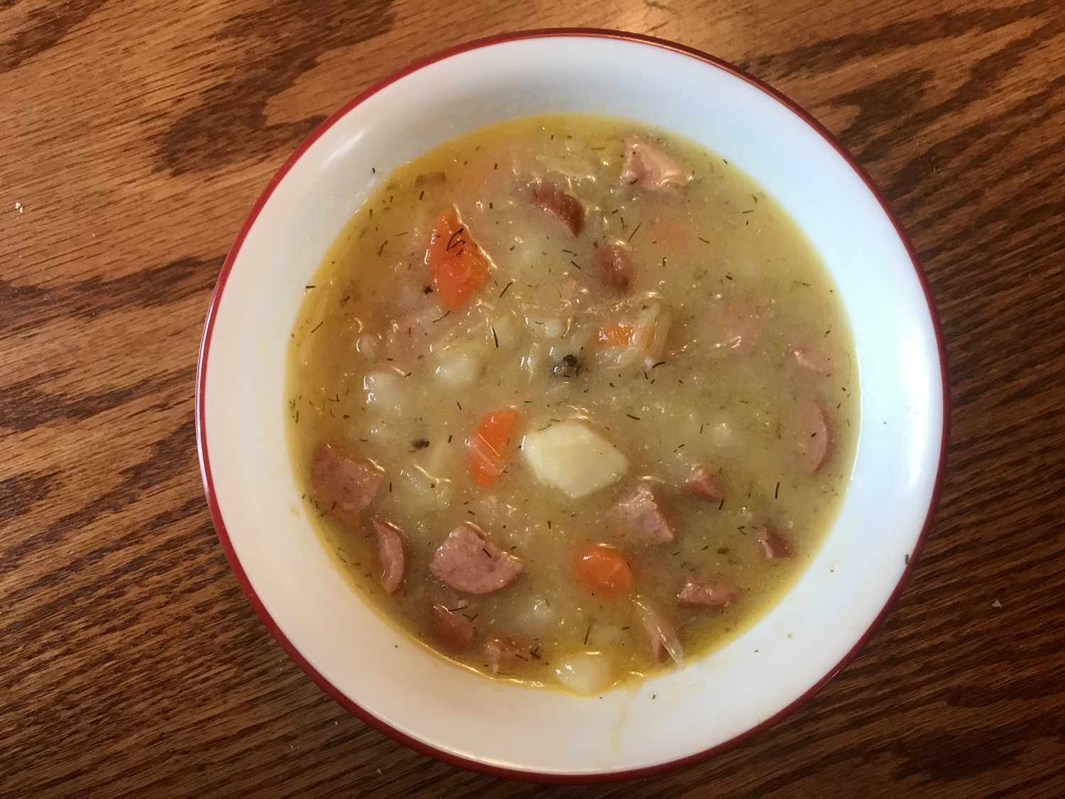 Медленная плита из Квашная капуста суп