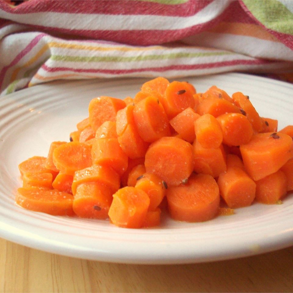Морковь в укроп