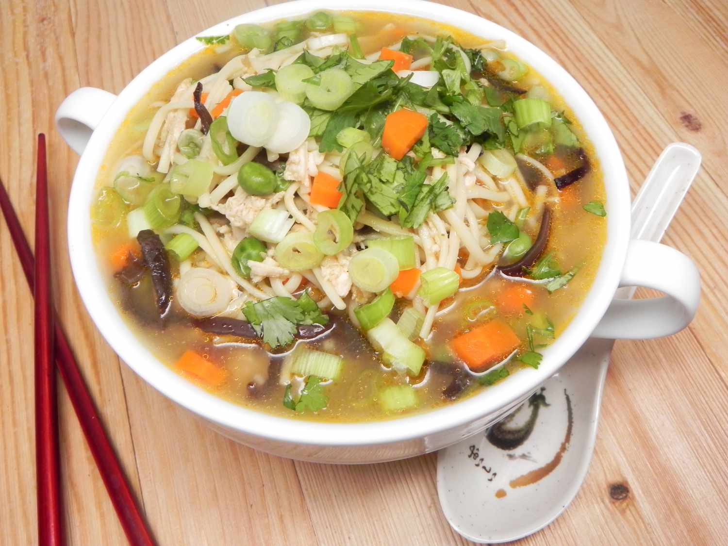 Камбоджийский куриный суп из камбоджия
