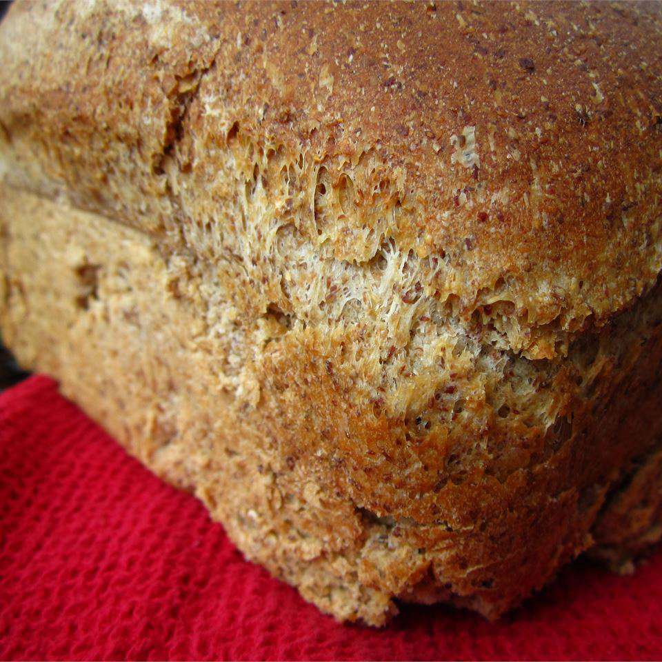 Пшеничный хлеб с семенами льна