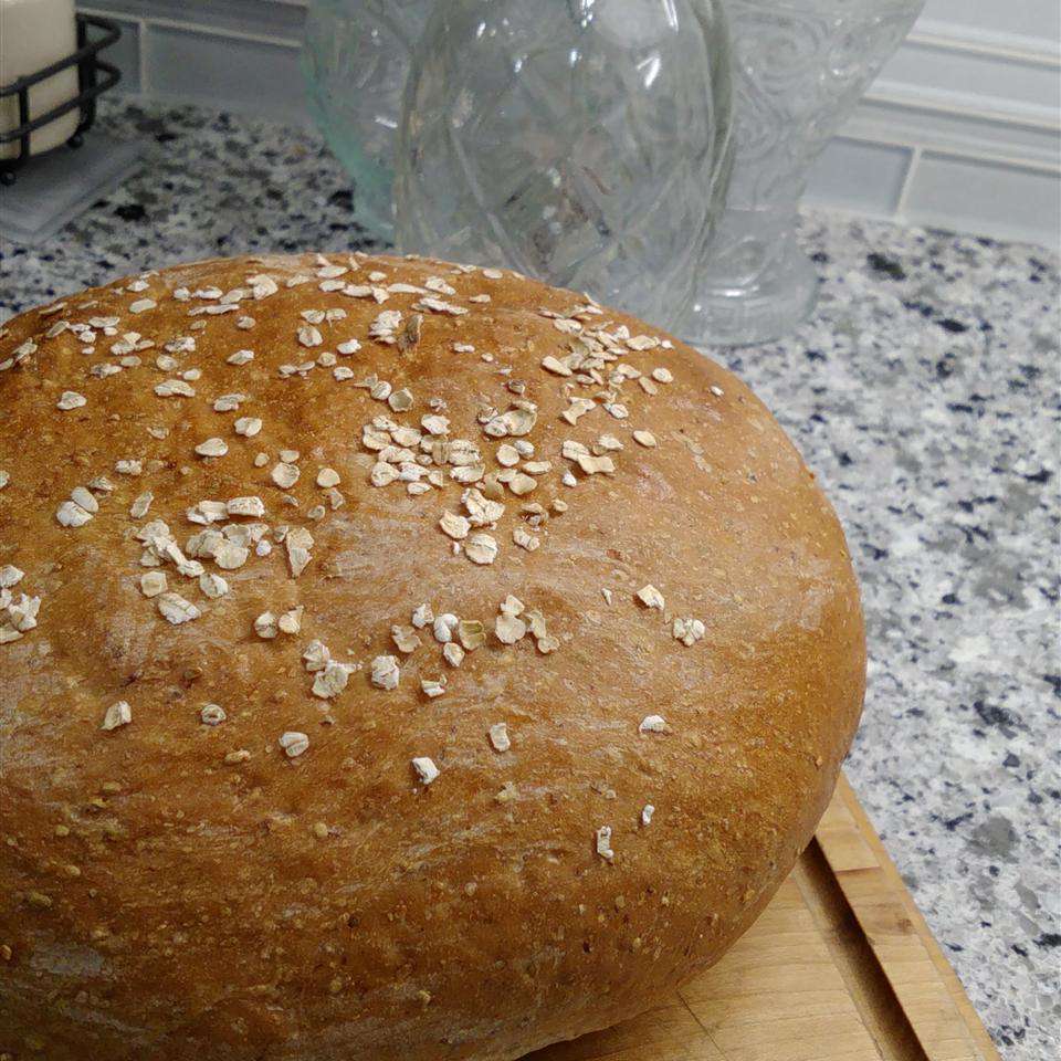 Треснувший пшеничный хлеб я