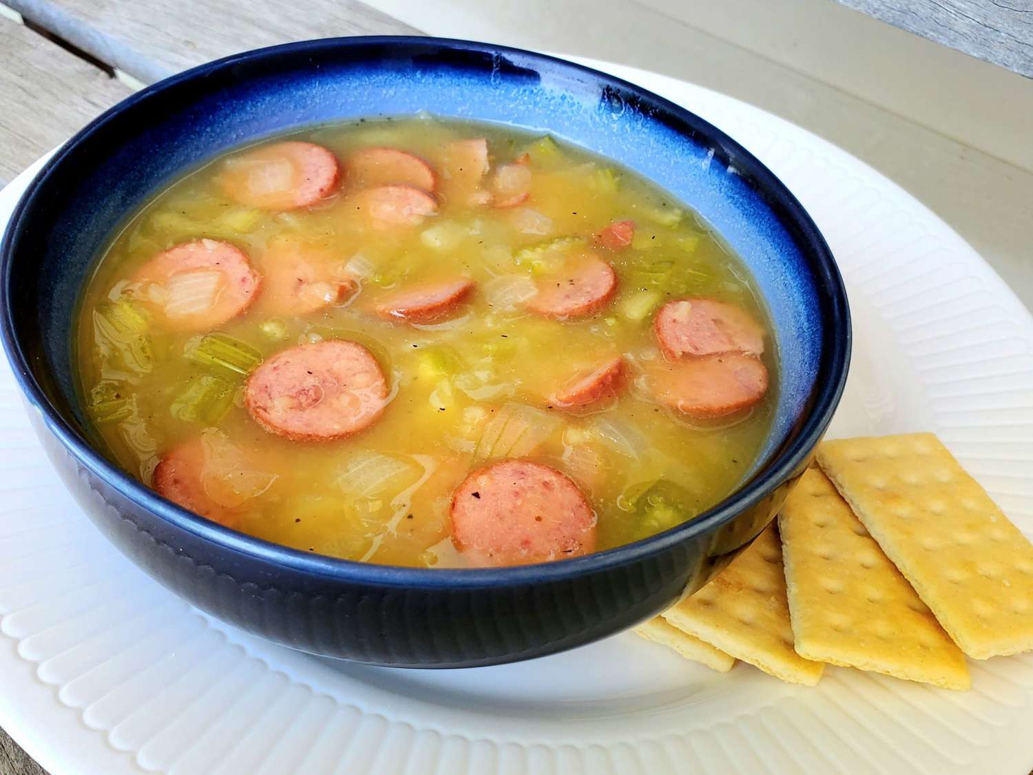 Сливочный кильбаса и картофельный суп