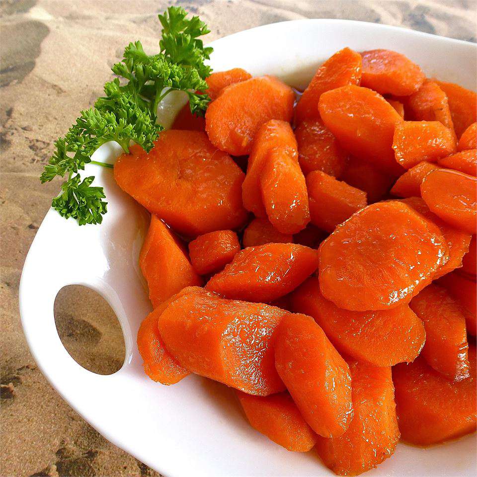 Бурбонская глазурованная морковь