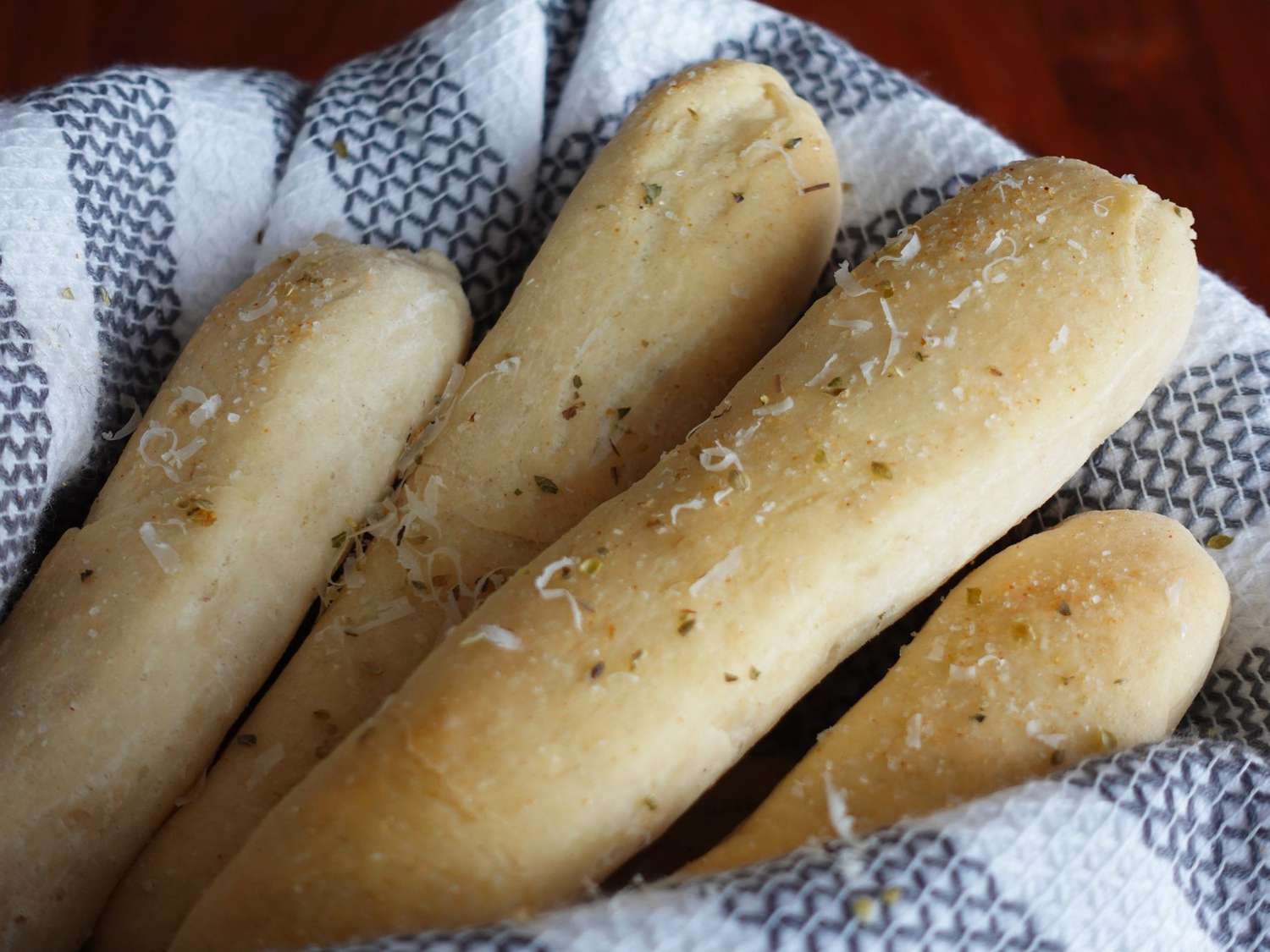 Двухстепленные тесто хлебные палочки