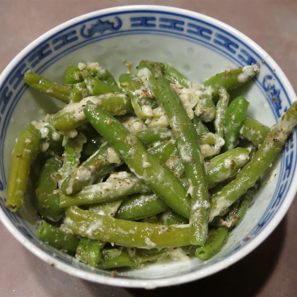 Итальянская зеленая фасоль с голубым сыром