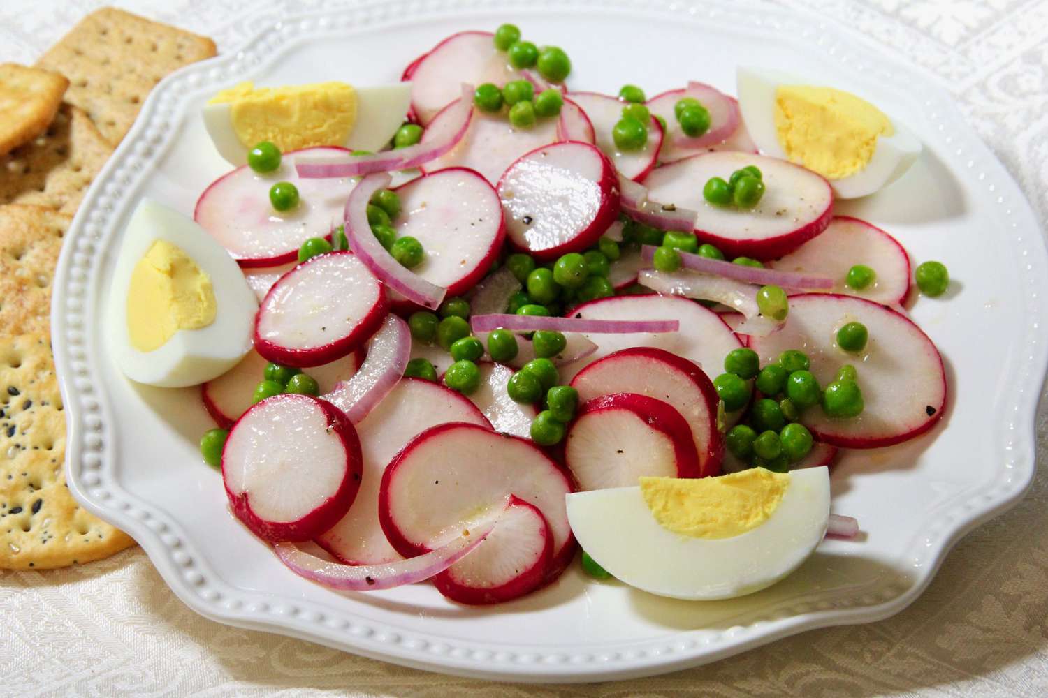 Радиша салат с горохом