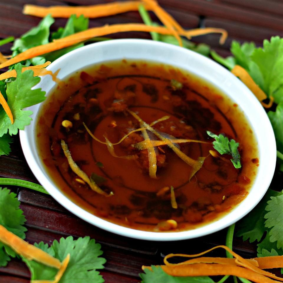 Вьетнамский столовый соус