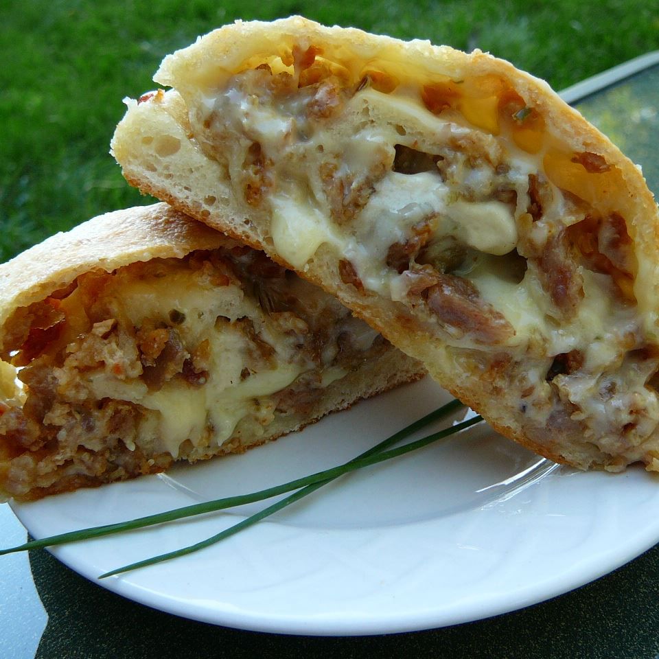 Пикник -колбаса хлеб