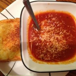 Вивис бекон и томатный суп