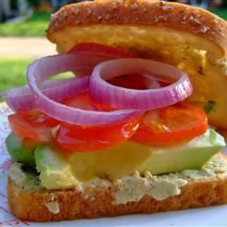 Вегетарианские и кинза -хумус сэндвичи