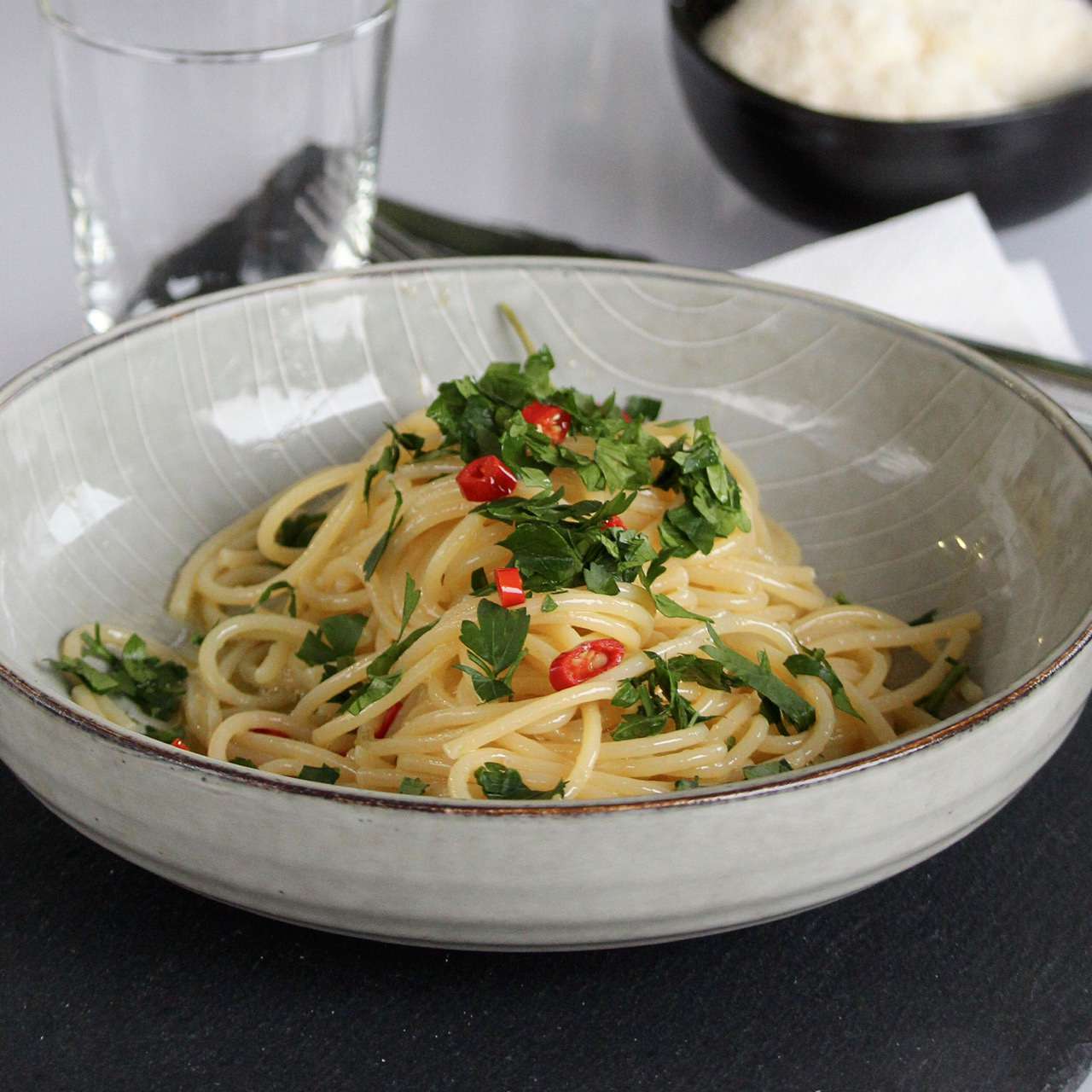 Spaghetti Aglio, Olio, E Peperoncini