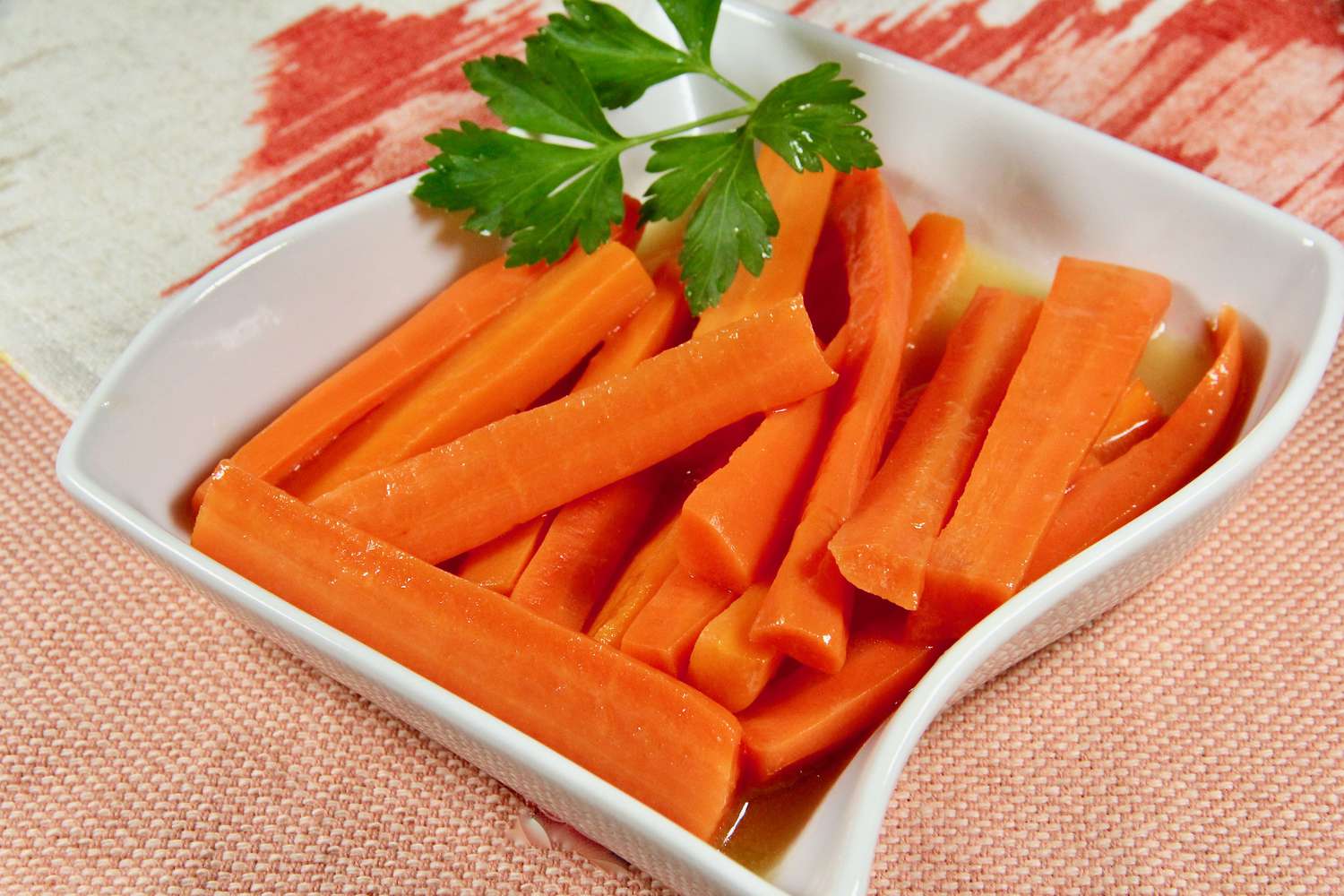 Медоволозый детский морковь