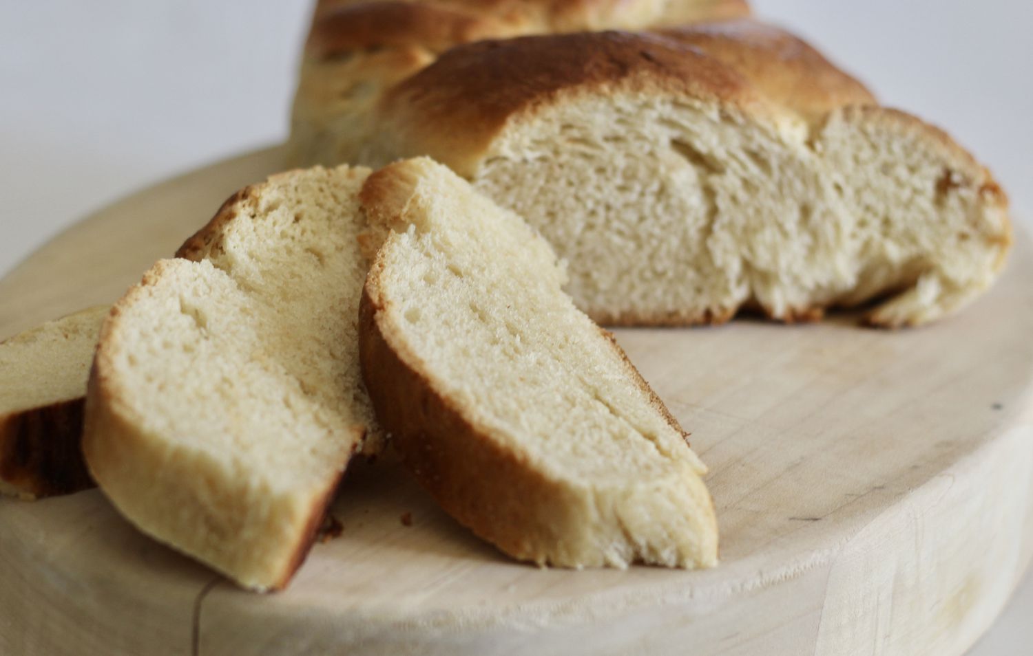 Сладкий плетенный хлеб