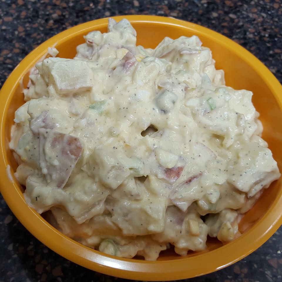 Картофельный салат с маринованным халапеносом