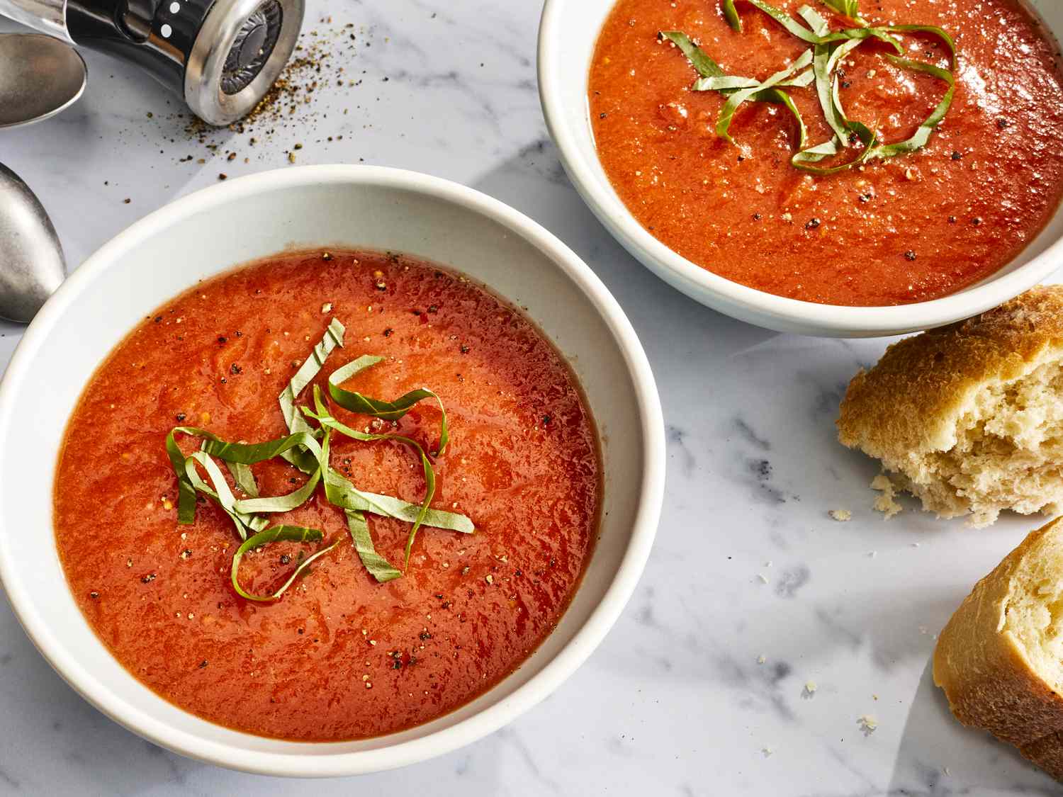 Свежий томатный суп