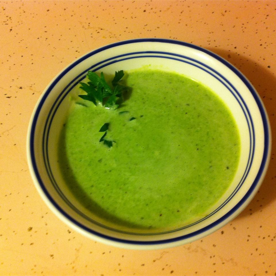 Зеленый бархатный суп