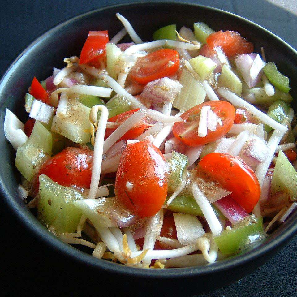 Toms Crunchy Salad