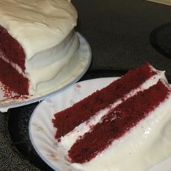 Красный бархатный торт с уменьшенным жиром и холестерином