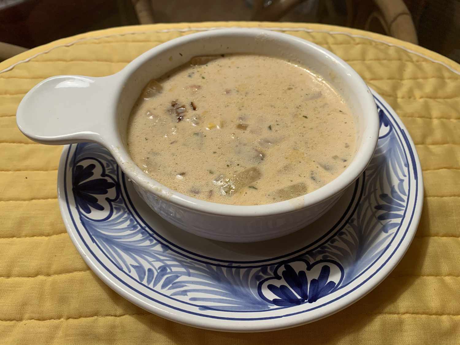Остаток картофельного супа пюре