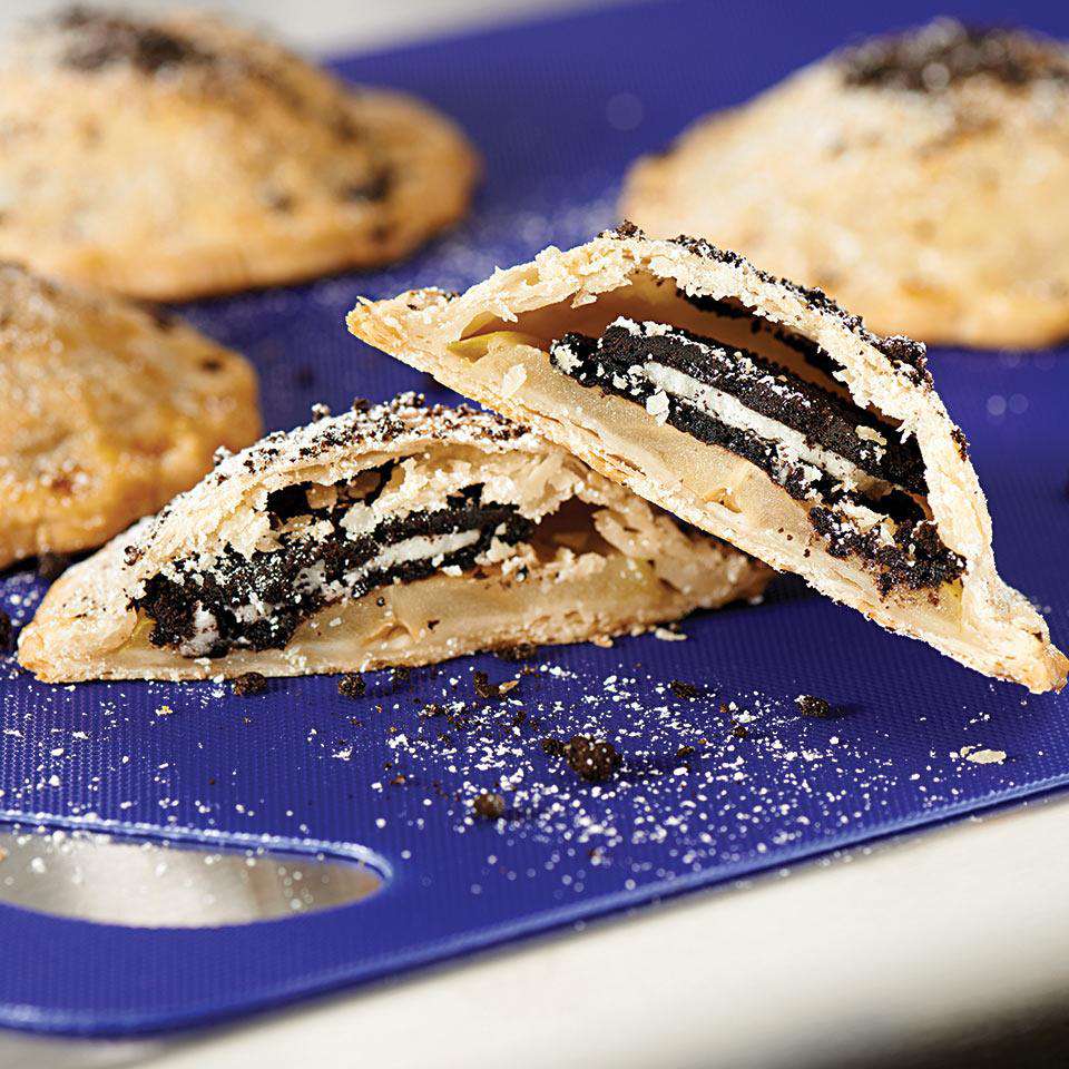 Oreo Apple Pies