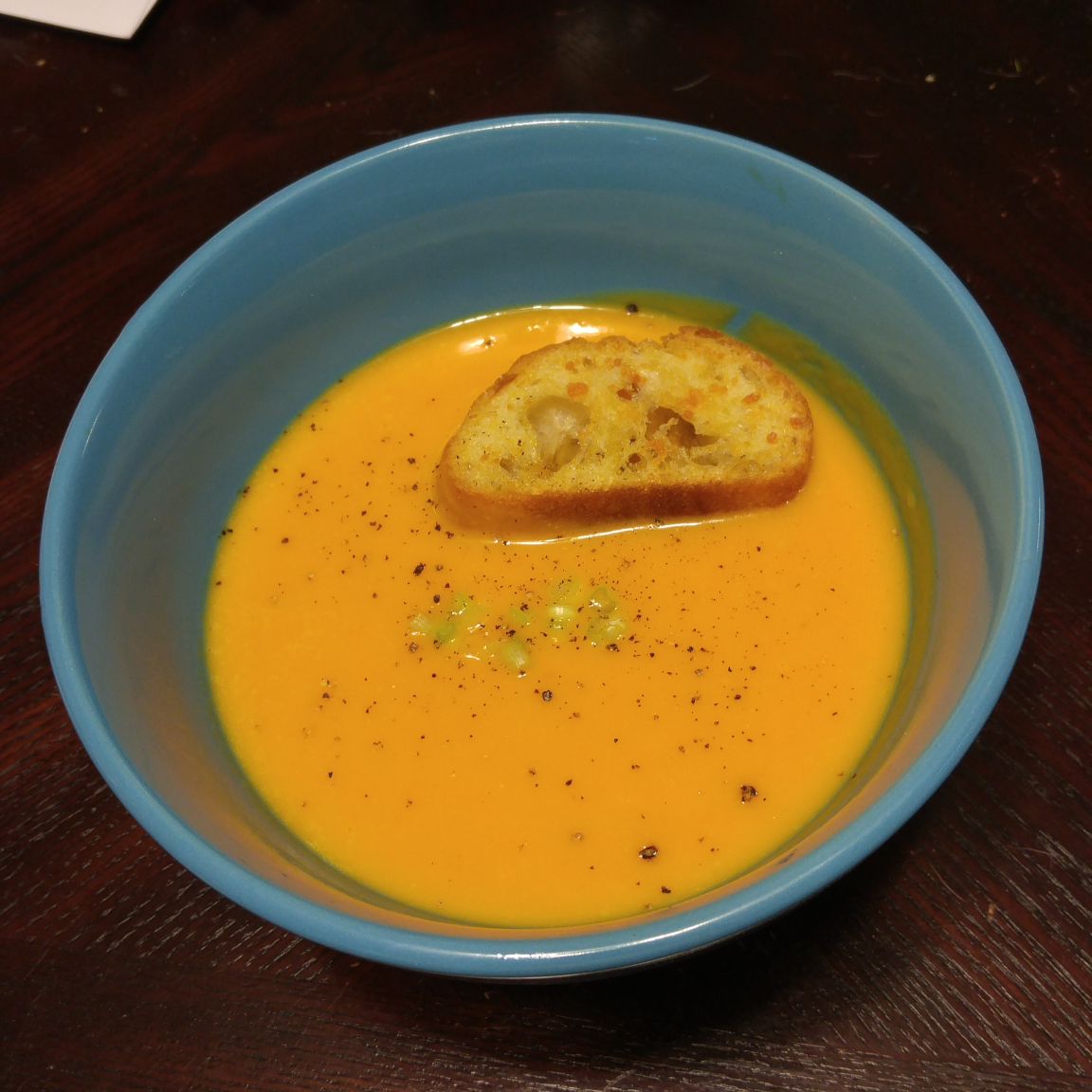 Простой суп из сладкого картофеля