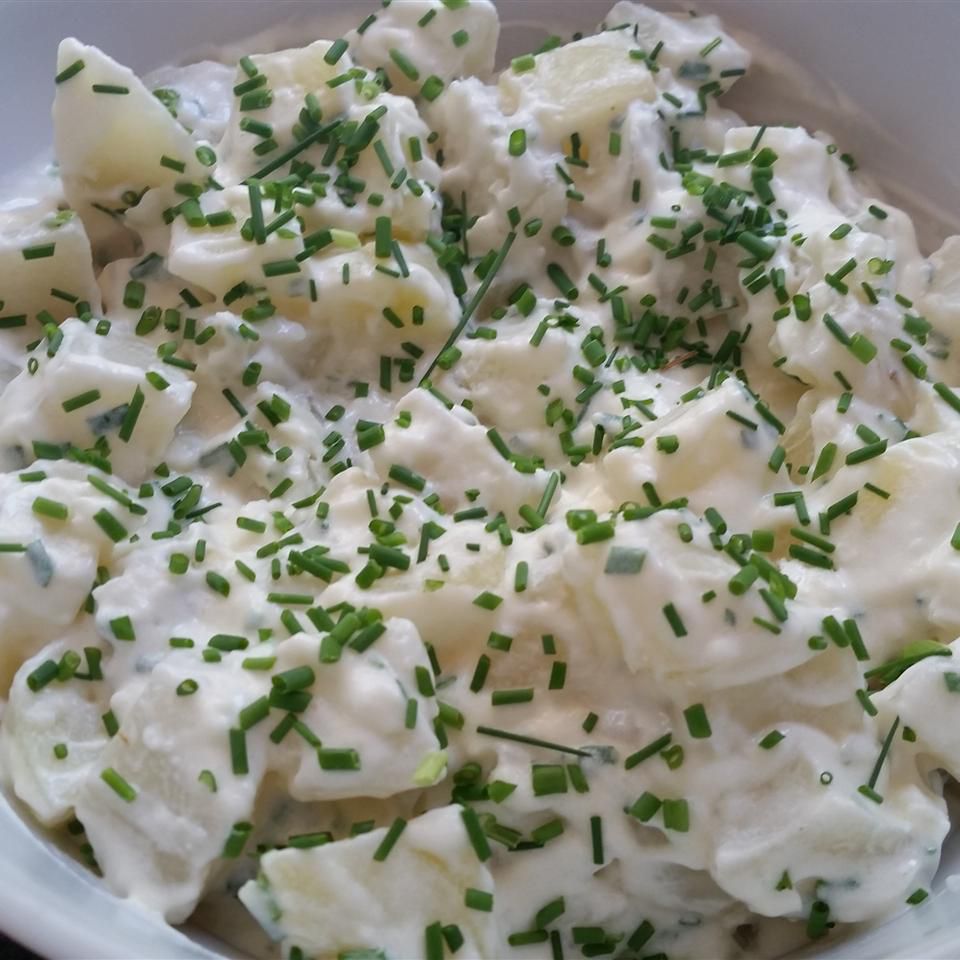 Картофельный салат с луком