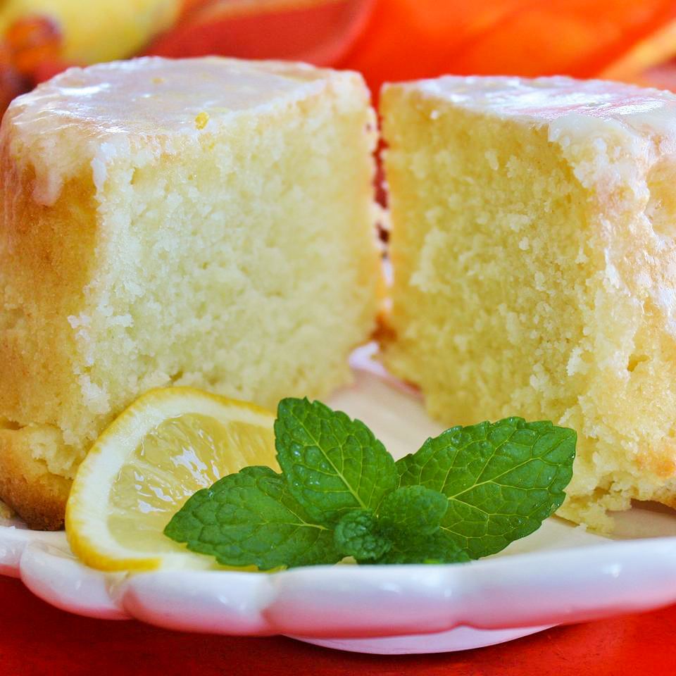 Лимонный пирог с лимонной пахтой с тетя Эвелинс лимонная глазурь