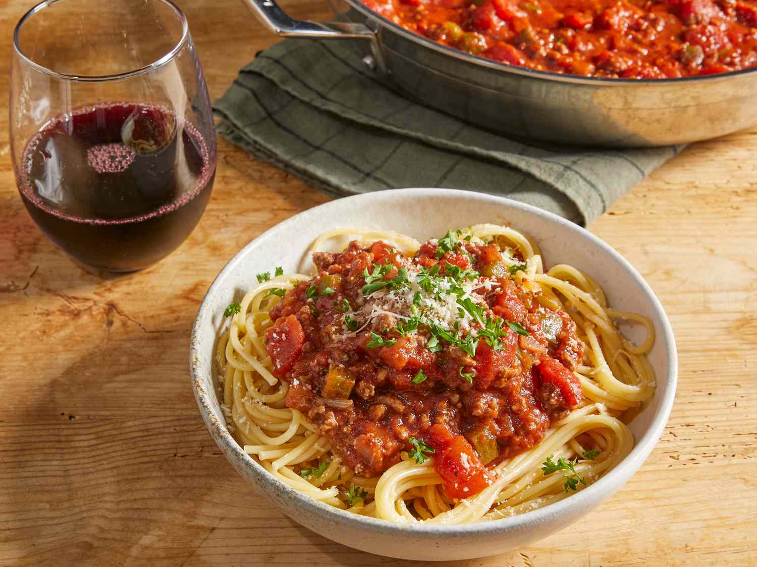 Домашний соус спагетти с говяжьим фаршем