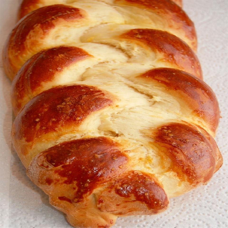 Швейцарский воскресный хлеб