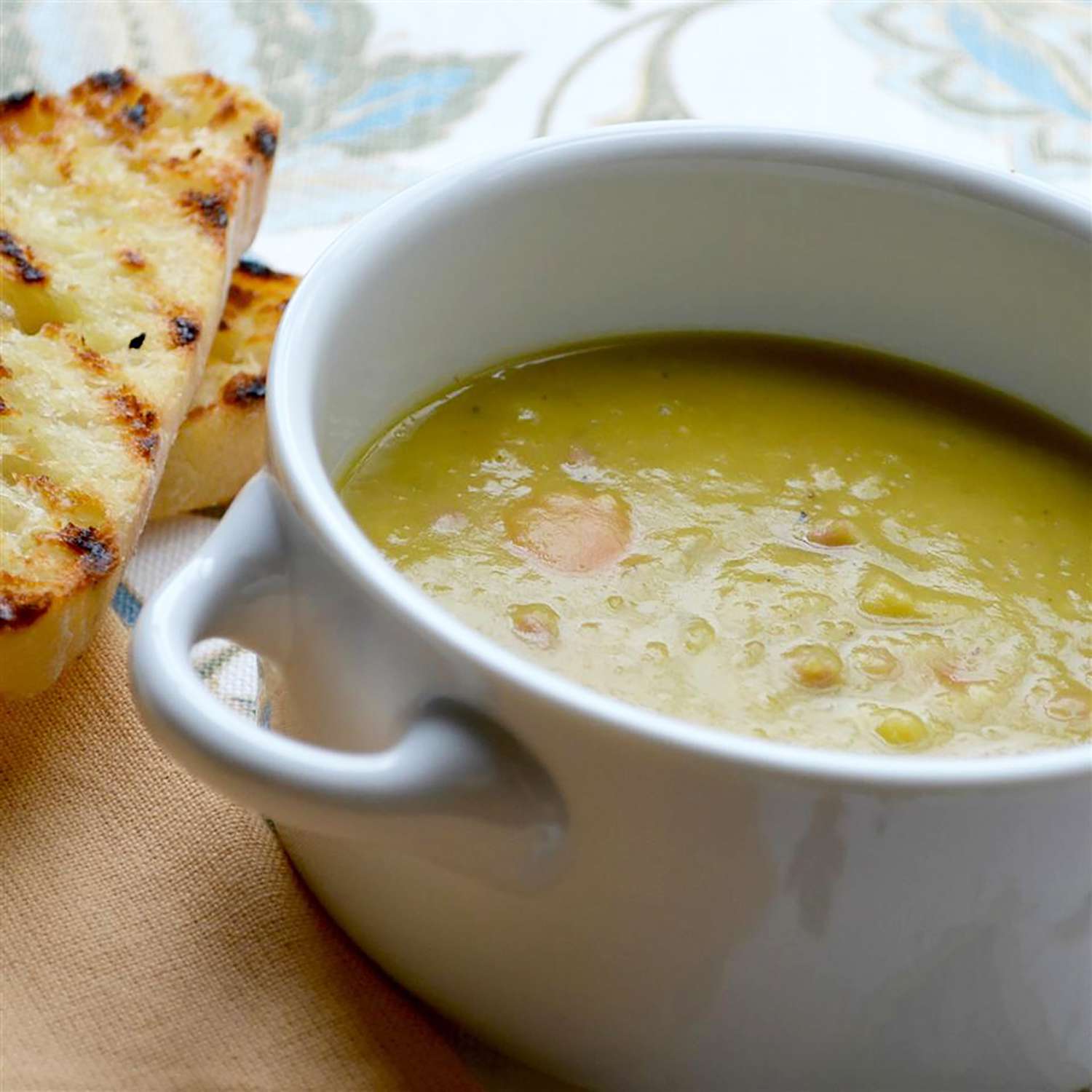 Рецепт супа с ветчиной и сплит -горохом отличный суп