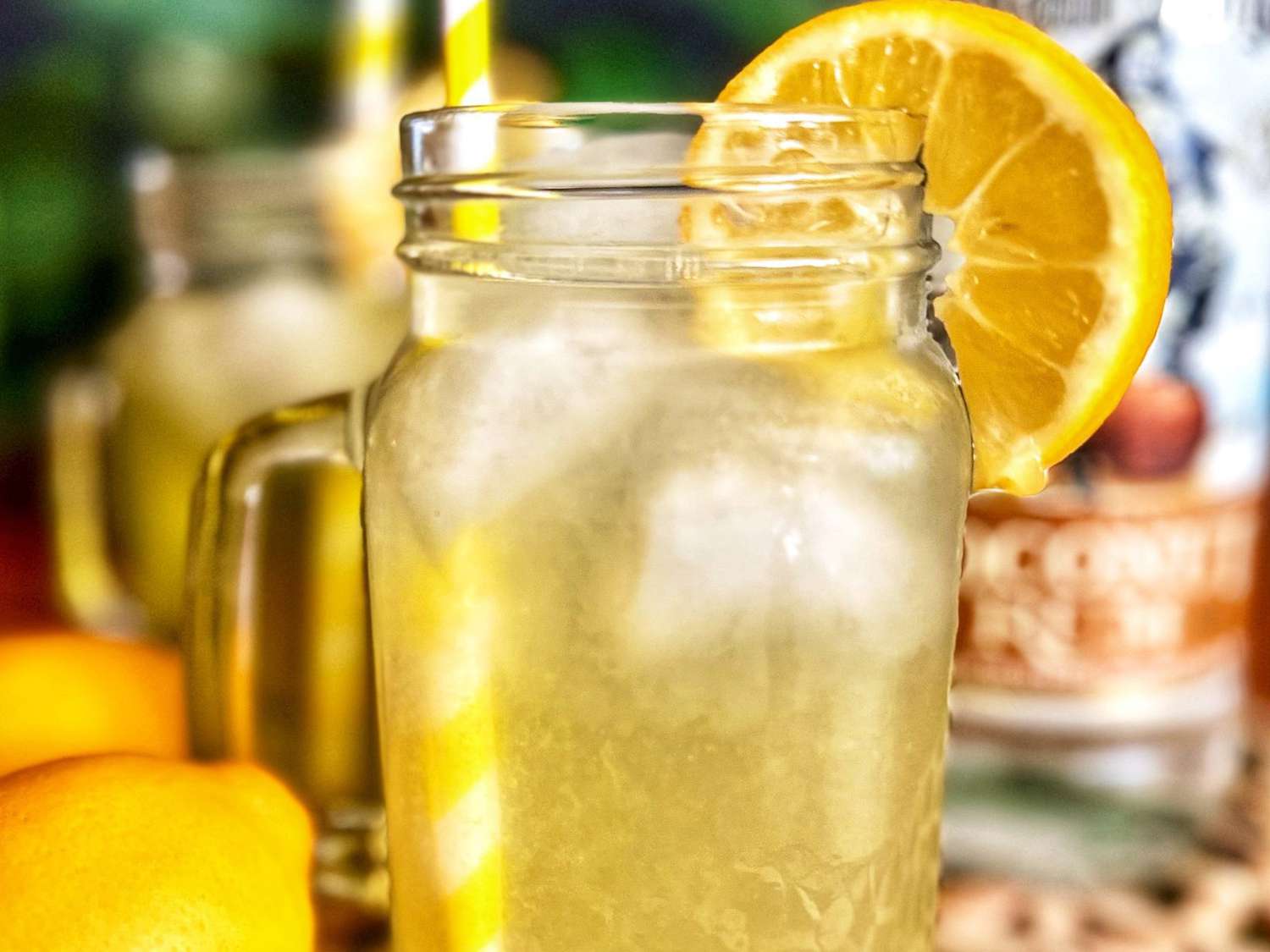 Шипованный лимонад