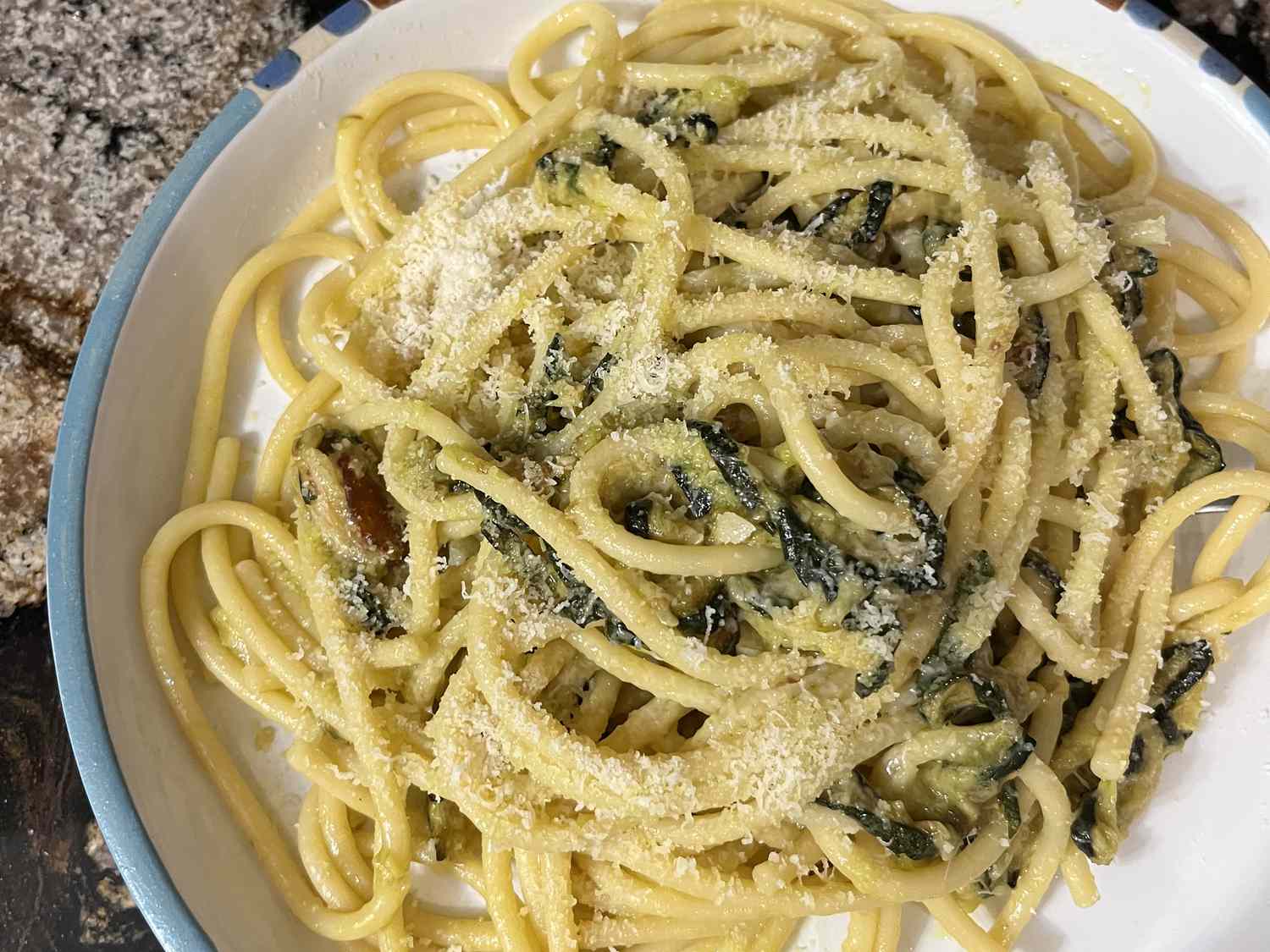 Спагетти Алла Нерано (спагетти с жареными цуккини)